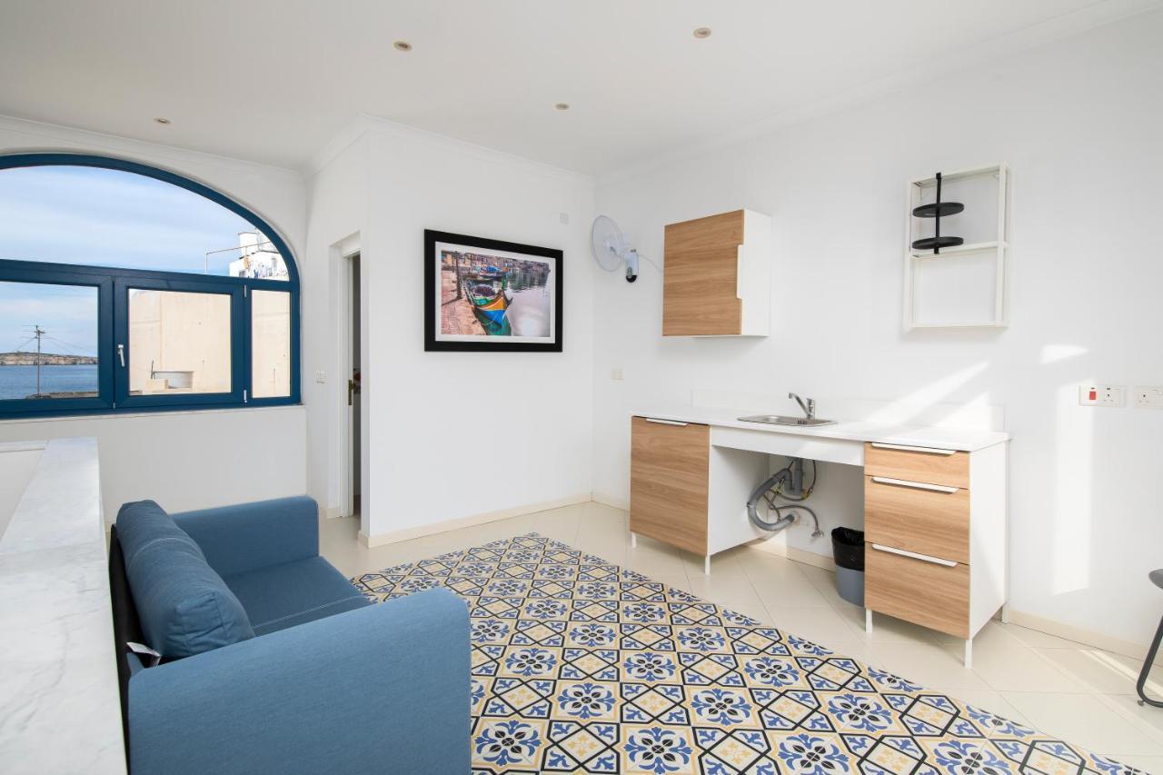Chic, Stylish Traditional Townhouse With Terrace - St. Paul'S Bay St. Paul's Bay Exterior foto
