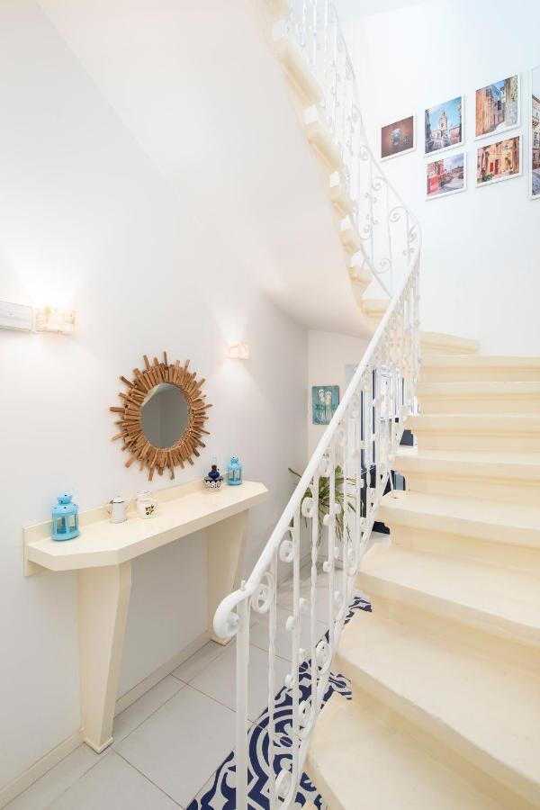 Chic, Stylish Traditional Townhouse With Terrace - St. Paul'S Bay St. Paul's Bay Exterior foto